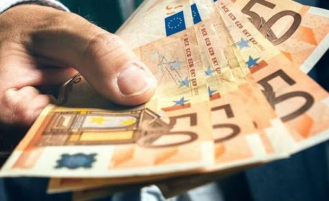 Cyprus' minimum wage set at €940 per month