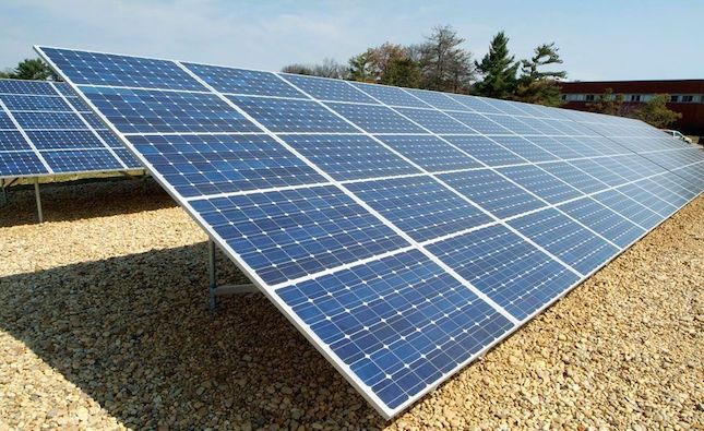 €19 million funding for photovoltaics in National Guard camps
