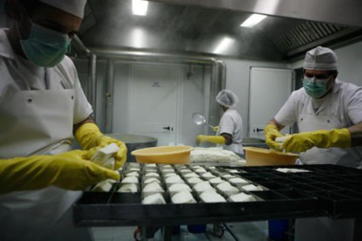 Halloumi producers worried after cancelled orders due to lockdown in Europe